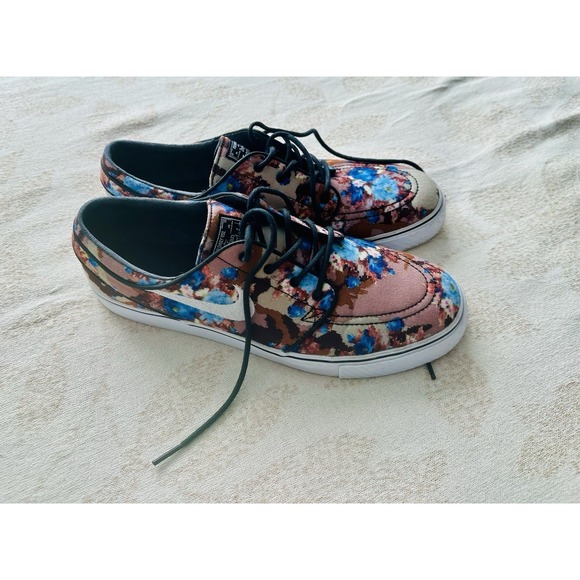 Nike Stefan Janoski RARE Men's Blue Digi Floral Skateboard Sneakers Size 10.5 - Picture 3 of 13